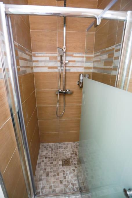 Вилла F3 80 M2 Longere Plain Pied Au Centre Auxonne. Экстерьер фото