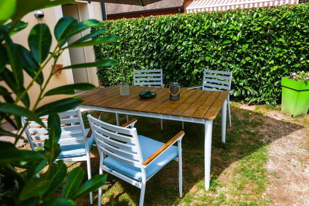 Вилла F3 80 M2 Longere Plain Pied Au Centre Auxonne. Экстерьер фото