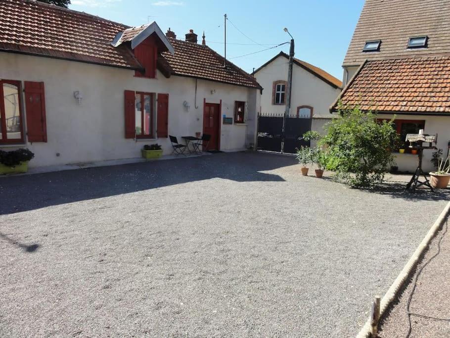 Вилла F3 80 M2 Longere Plain Pied Au Centre Auxonne. Экстерьер фото